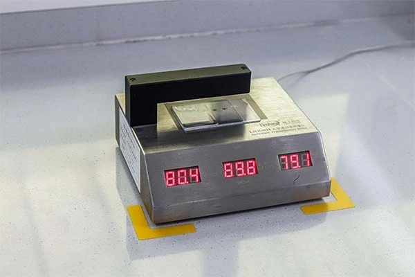 Optical Transmittance Meter Optical Transmittance Meter